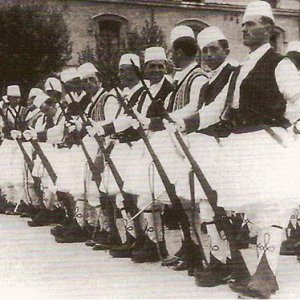 Albanian troops