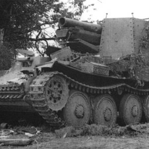Grille-15cm-schweres-infanteriegeschuetz-38t-ausf-h_8304115564_o