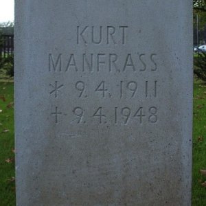 Manfrass, Kurt