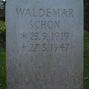 Schon, Waldemar