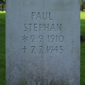 Stephan,Paul
