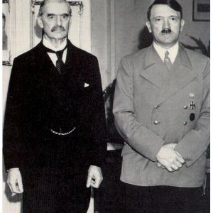Hitler and Chamberlin