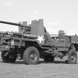 Morris C9/B bofors truck