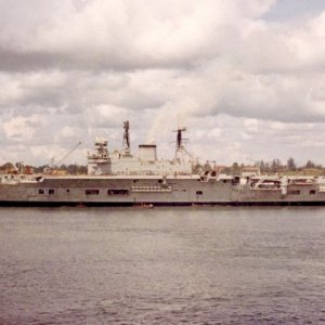 HMS Eagle (RO5) 1965