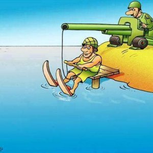 Funny artillery Water Ski