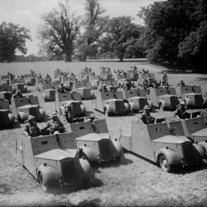 Beaverette reconnaissance cars, 25 July 1940.