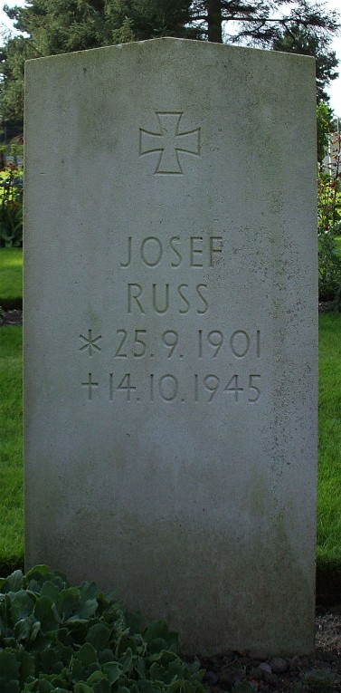 Russ, Josef
