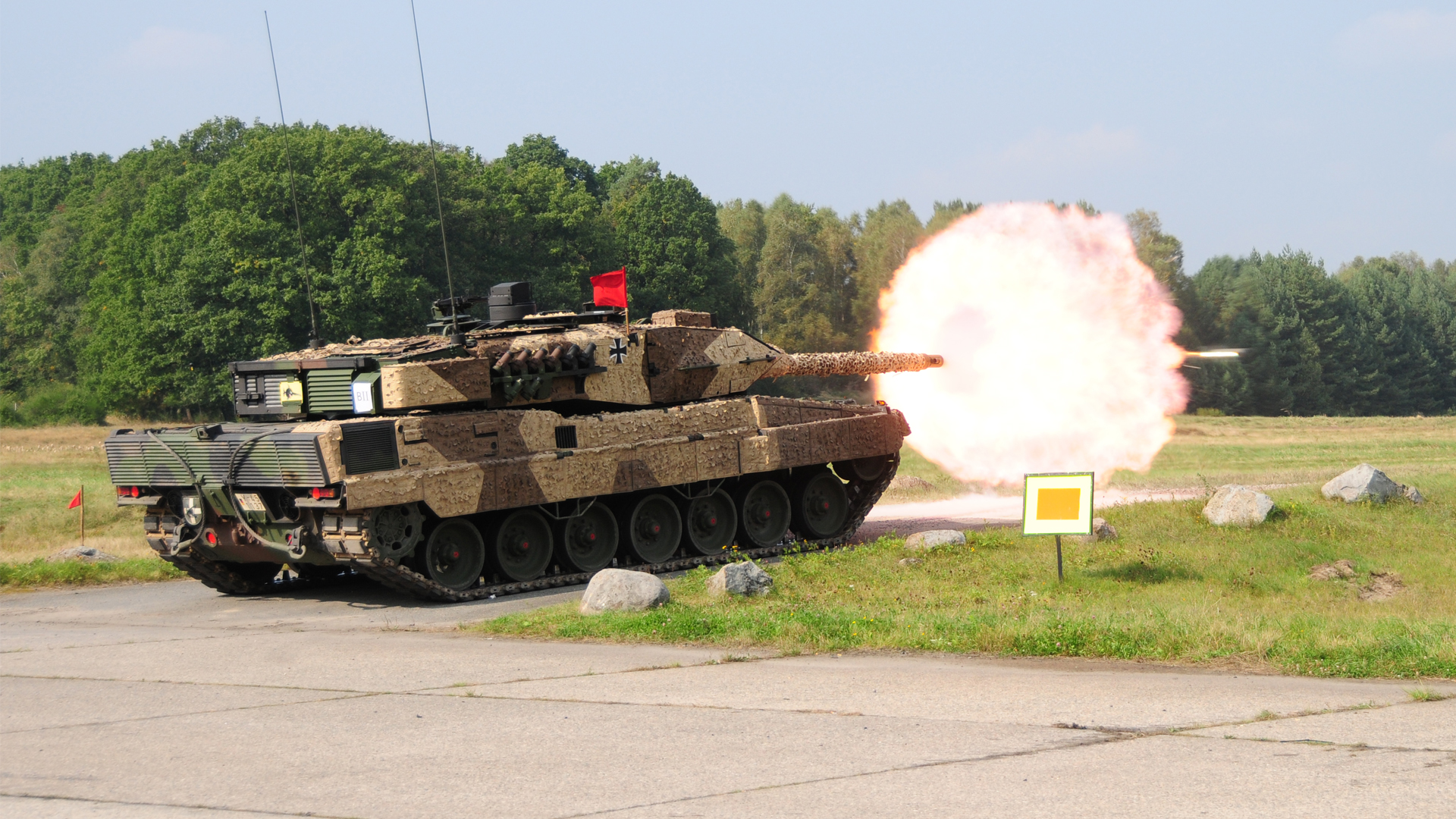 140916_Kampfpanzer-Leopard-2A7_Zwilling_01.jpg