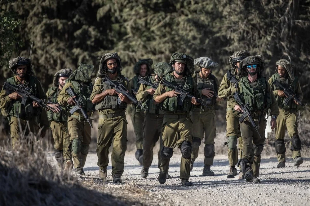 198-ISRAELI_MILITARY_MOBILITY_NEAR_THE_GAZA_BORDER.jpg