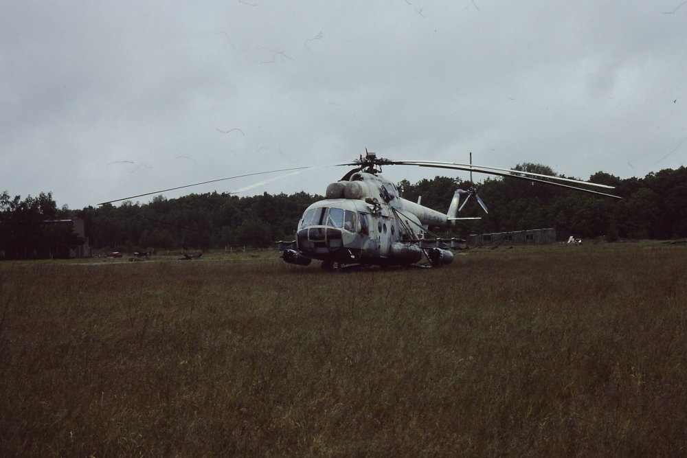 19940520_DEU_Oranienburg_Mi-8MT.JPG