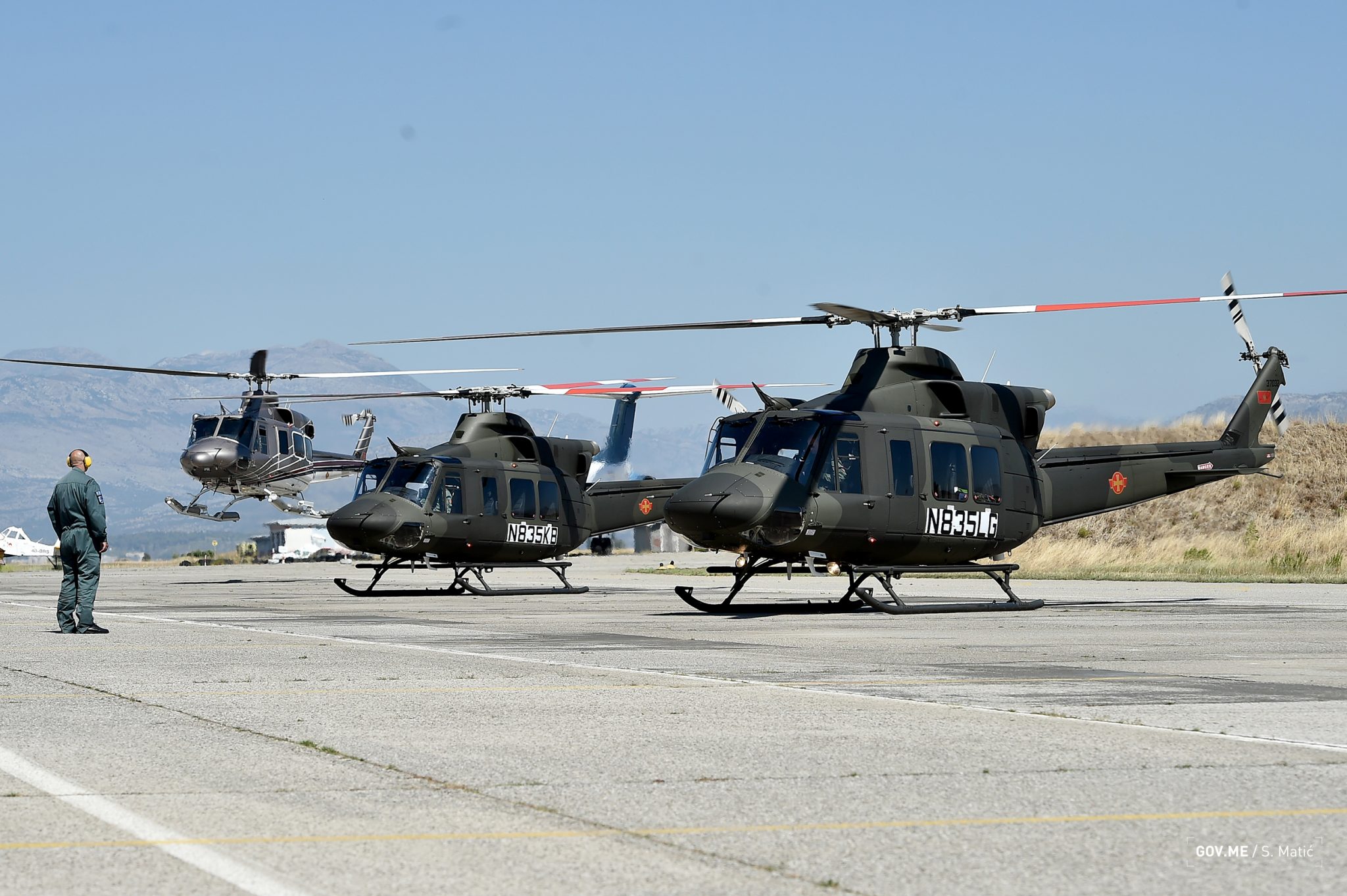2018-09-10-Novi-helikopteri-Bell-412-EPI-Preleti-i-slijetanje-helikoptera-38.jpg