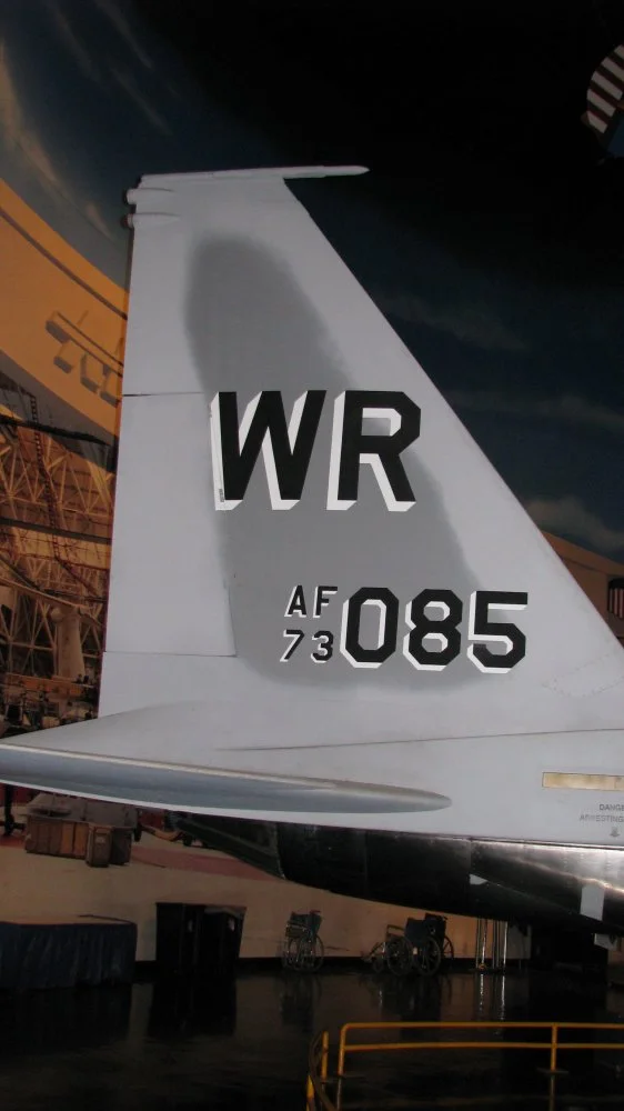 211.webp