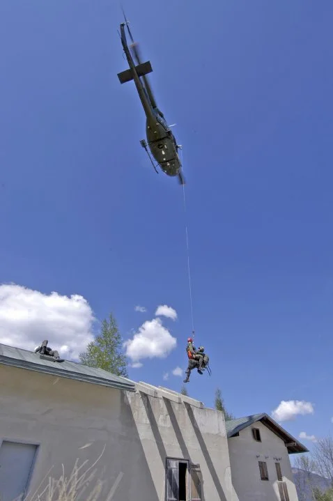 26201_105996132773078_1574403_n.webp