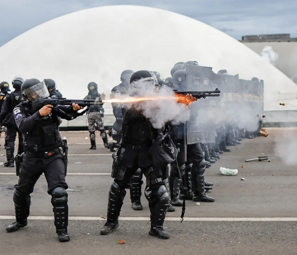 28_RC2KMY9H07M2_RTRMADP_3_BRAZIL-POLITICS-VIOLENCE.jpg