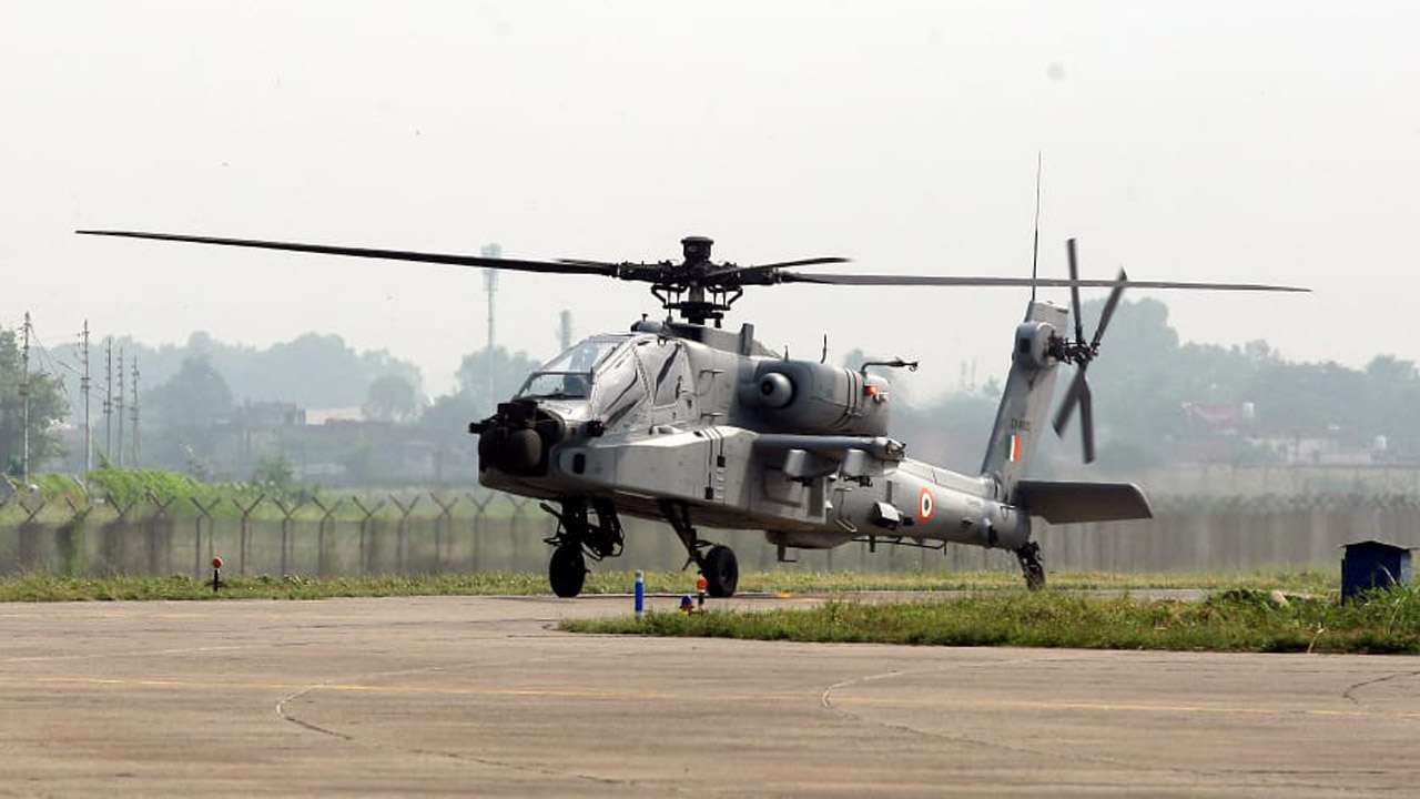865034-indian-air-force-ah-64e-apache-attack-helicopter.jpg