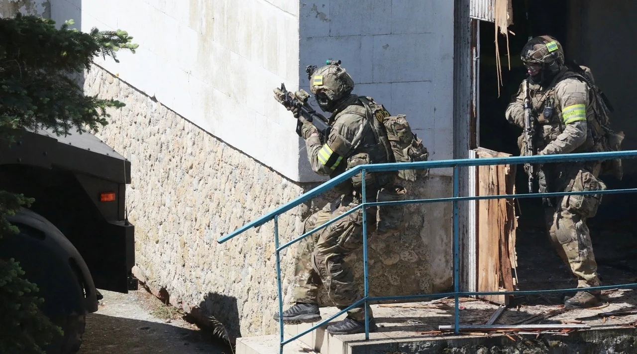 9IAQPaSQ89w.jpg