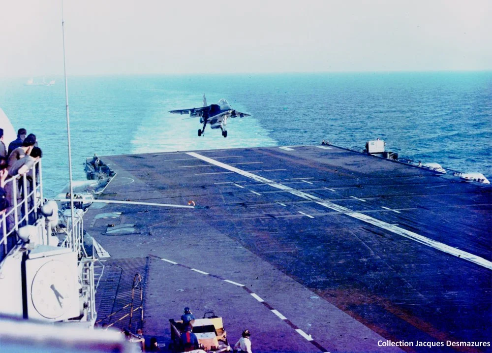 a%C3%A9ronavale-jaguar-m-landing-on-clem-1970-jpg.webp