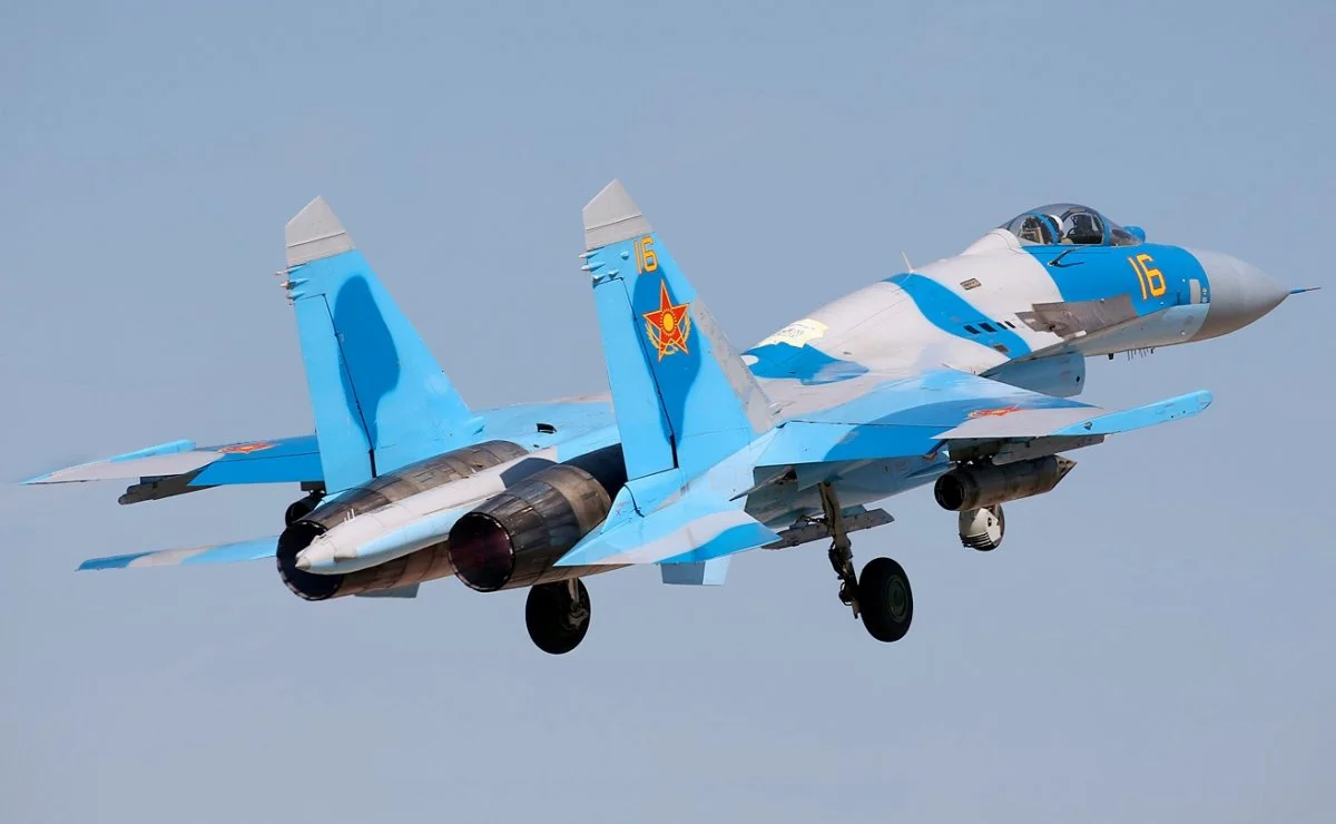 A_Kazakh_Sukhoi_Su-27P(modified).jpg