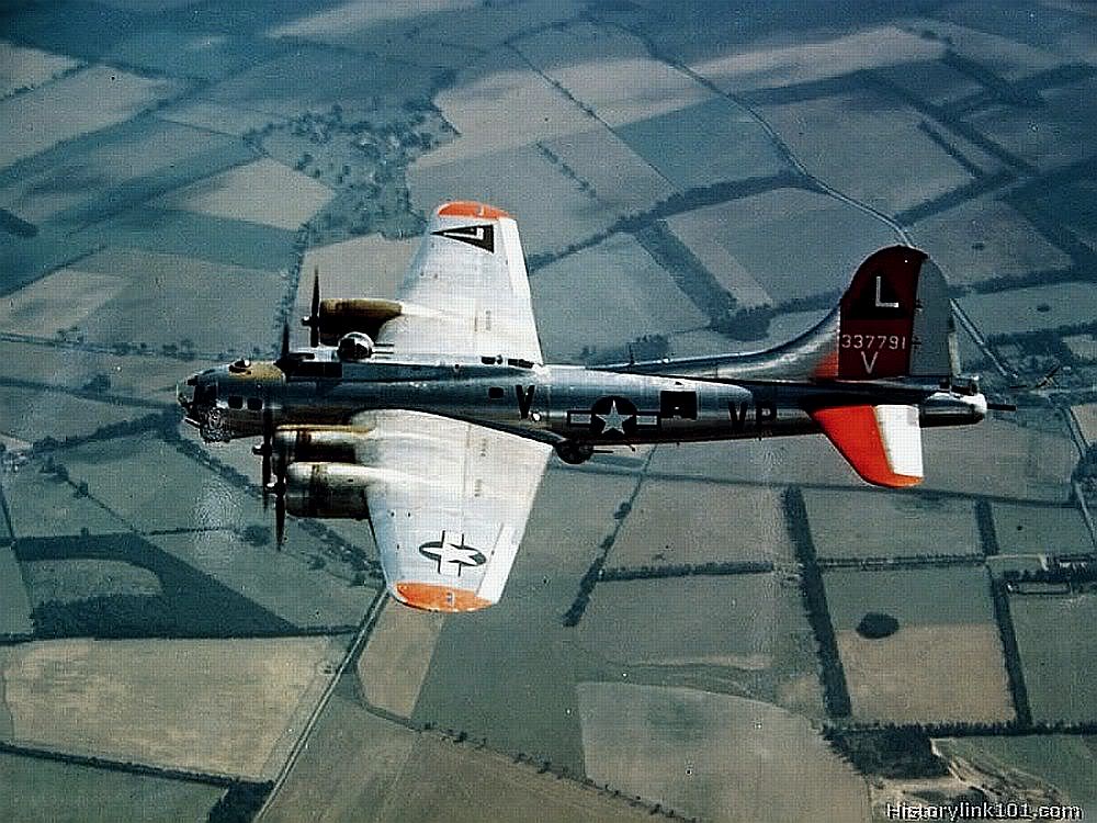 B-17-flight.jpg