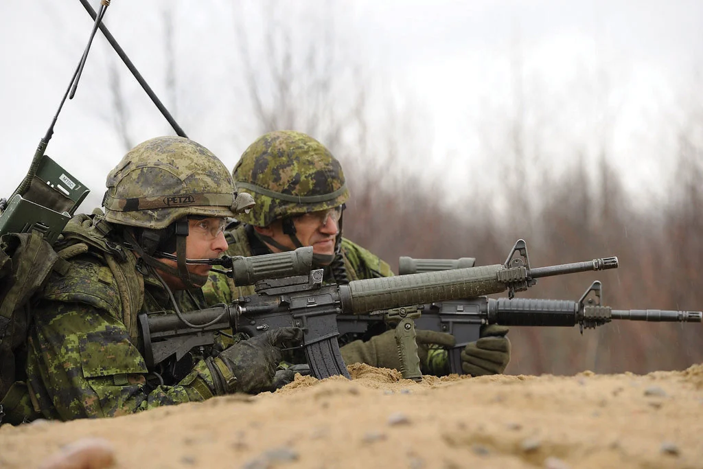 Photos Canadian  Armed  Forces  Photos MilitaryImages Net