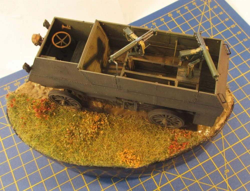 Canadian-Armoured-MG-Carrier-11-181.webp