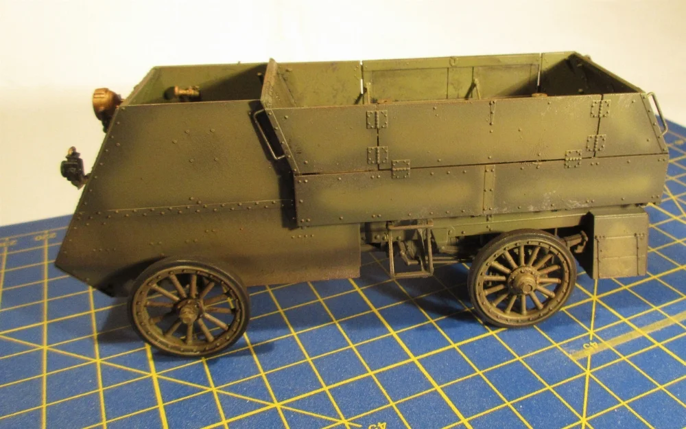 Canadian-Armoured-MG-Carrier-8-005.webp
