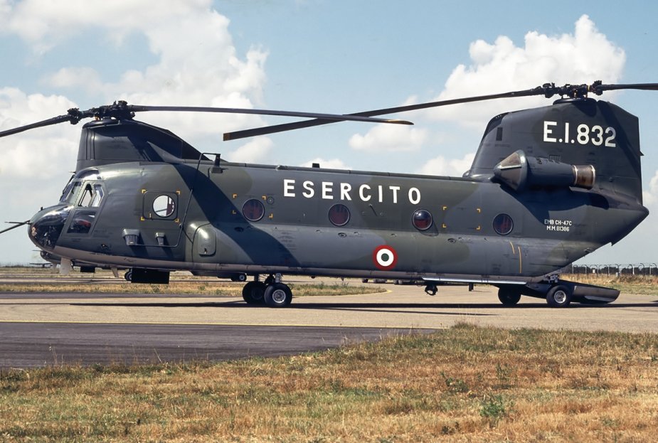 Chinook_helicopter.jpg
