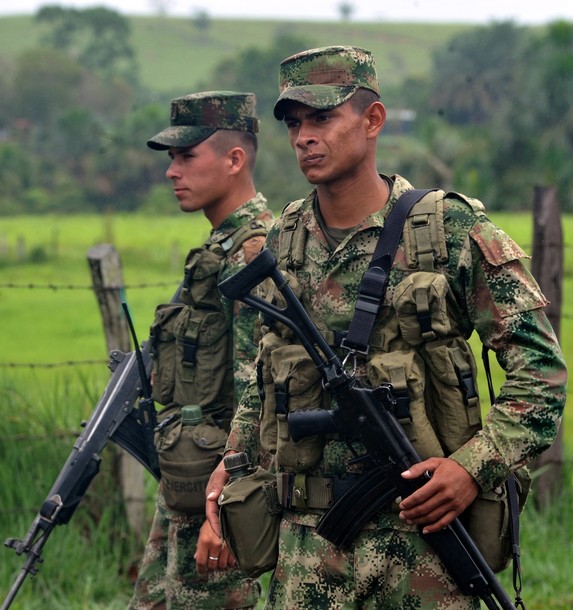 Colombian-soldiers-345325.jpg