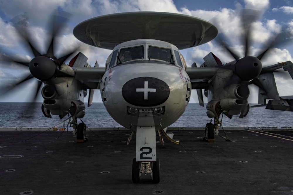 crewtops-Airborne-Early-Warning-Squadron-VAW-123-D.jpg