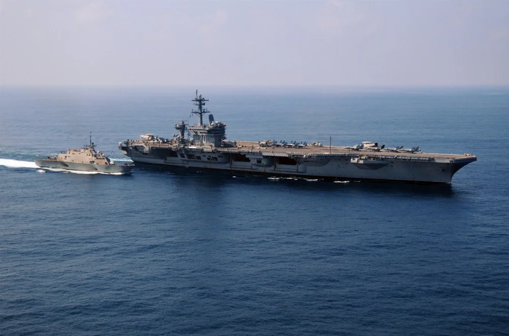 CVN-70-USS-Carl-Vinson028.webp