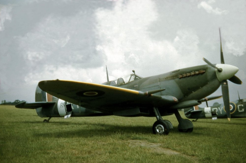 CZECH Spit LF.IX of RAF 456 Sqn, (Czechoslovakia) at DB.jpg