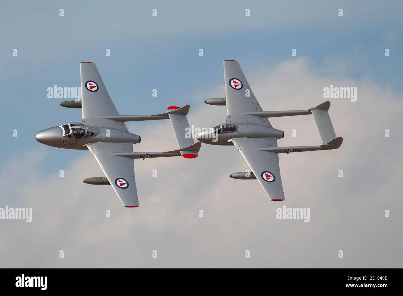 de-havilland-vampire-two-aircraft-in-flight-in-royal-norwegian-air-force-markings-cambridgesh...webp