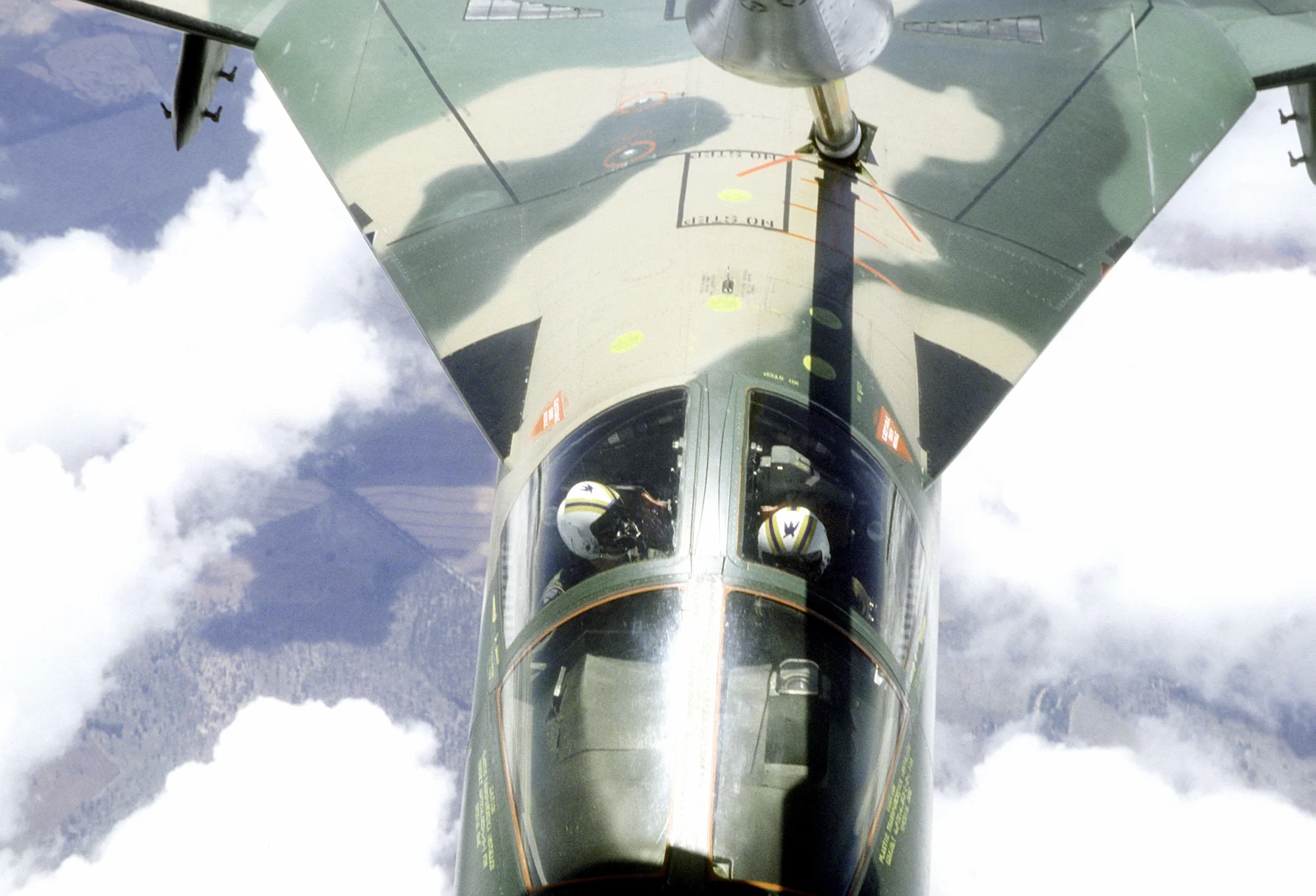 DF-ST-83-00043.webp