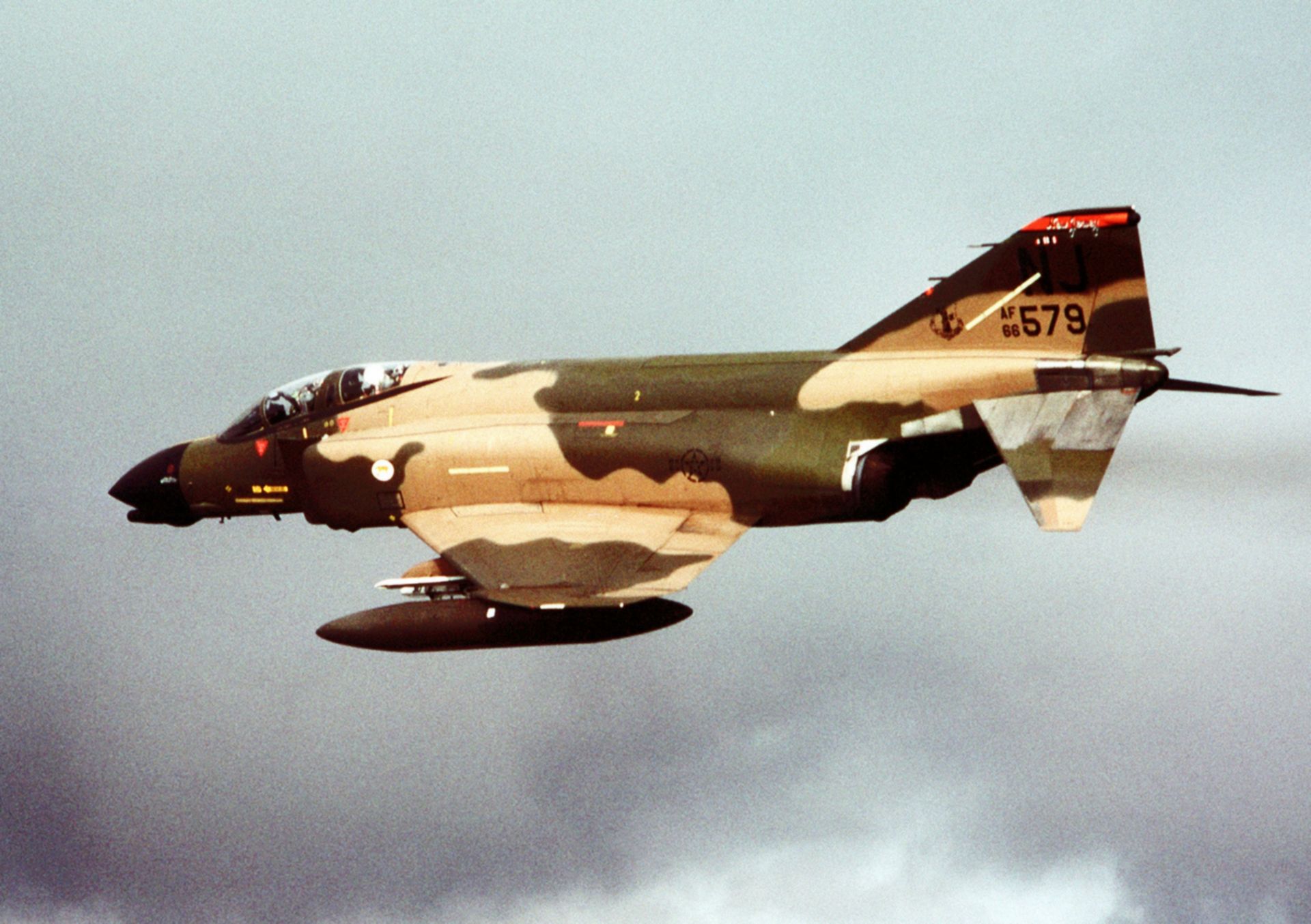 F-4D_New_Jersey_ANG_during_Reforger_1982.jpg