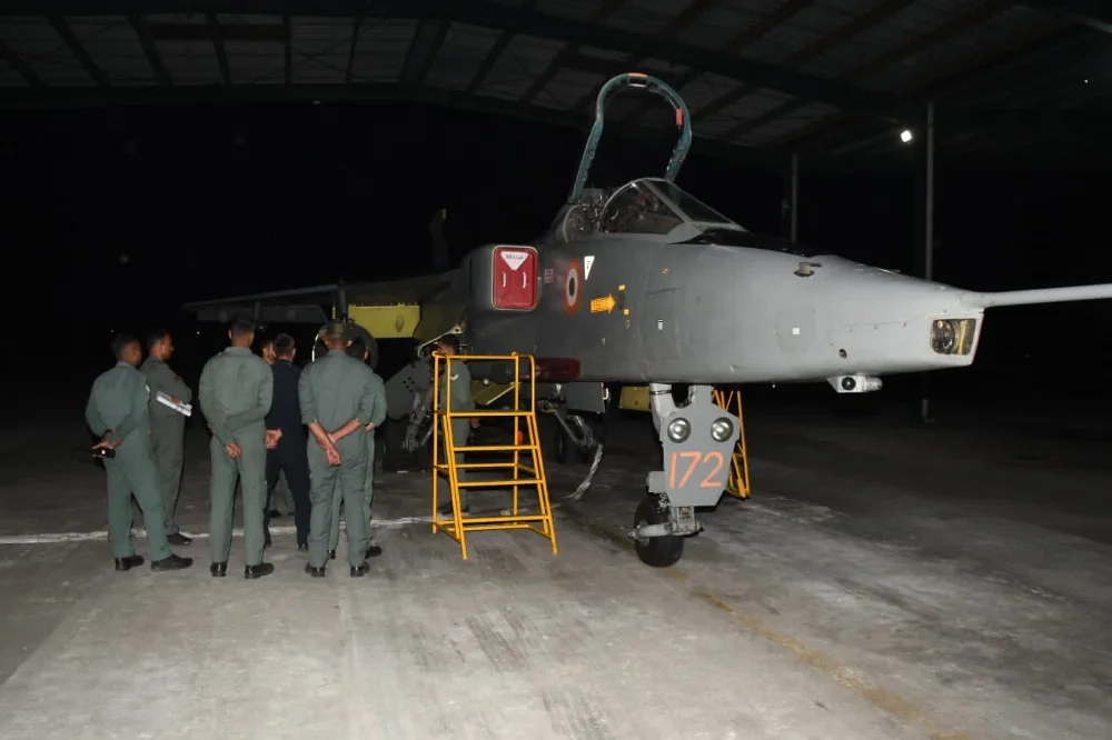 F98bjSXaAAA-iJz?format=jpg&name=large.webp
