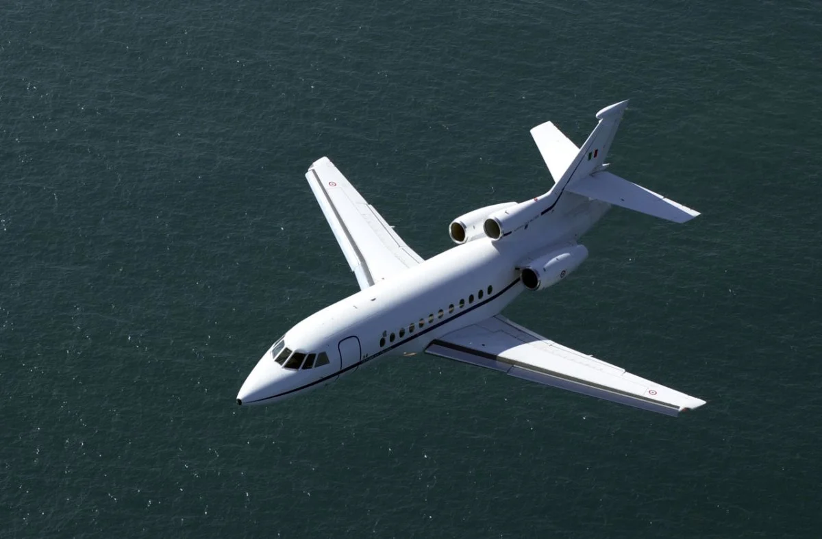 FALCON900EX_1280_01.webp