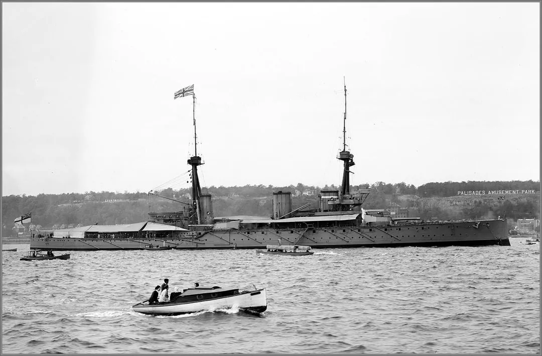 flexible-on-the-hudson-river-1909-v0-u8x3wyeg3yae1.webp