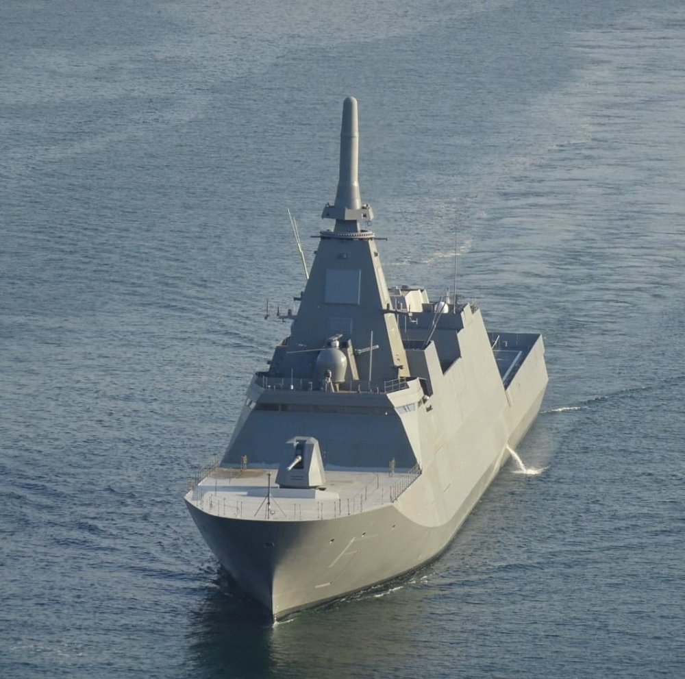 frigate Mogami of the new generation of project 30FFM2.jpg