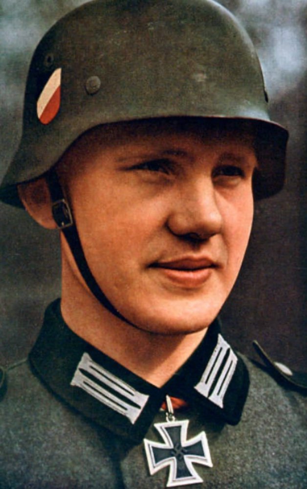 German soldier to receive the Knight's Cross, 1941.jpg