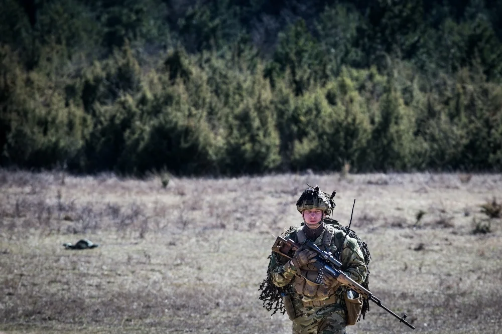 hawk-strike-dragunov.webp