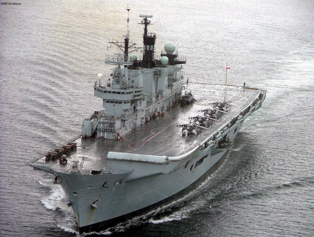 HMS-Ilustrus-1.jpg