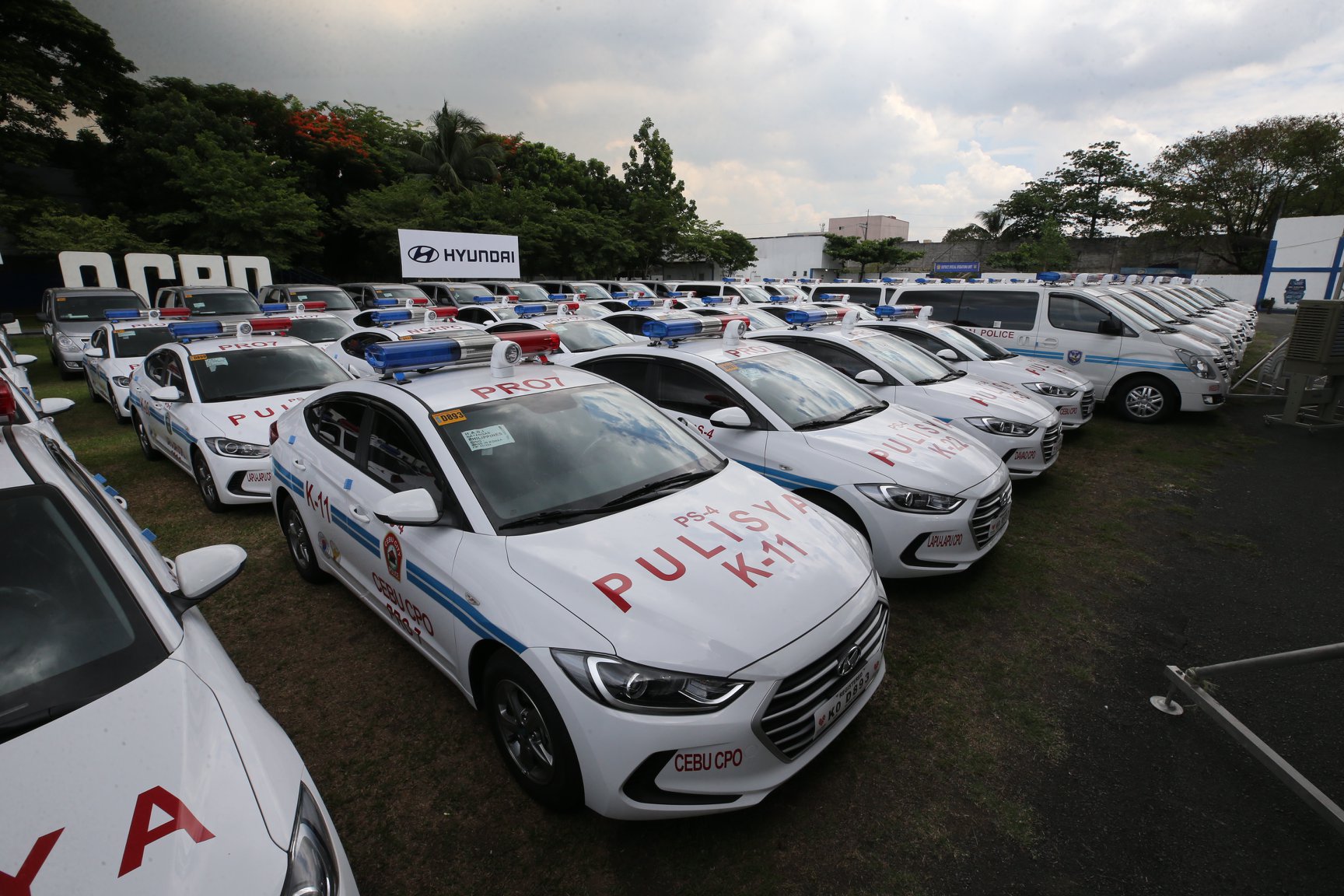 Hyundai_Elantra_Police_Car_PNP.jpg