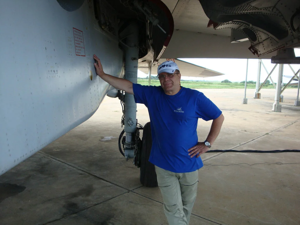 i - 2023-02-08T211405.642.webp