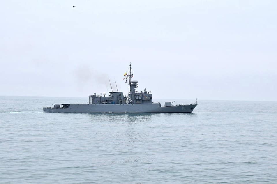 ia-Fragata-Misilera-ARC-51-Almirante-Padilla-A0093.jpg