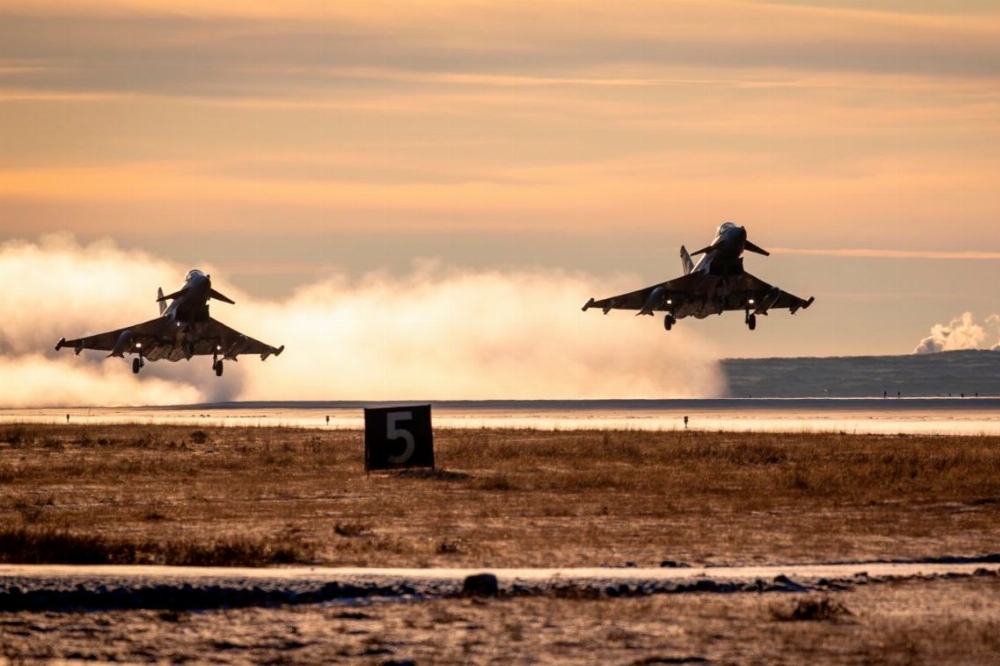 iceland-thanks-raf-for-nato-air-policing-mission.jpg