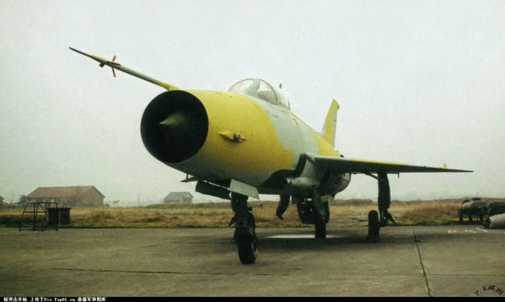 IRIAF F-7N on ground before delivery.png