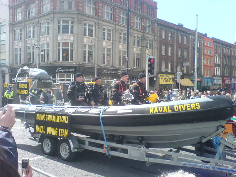 irish naval divers.jpg
