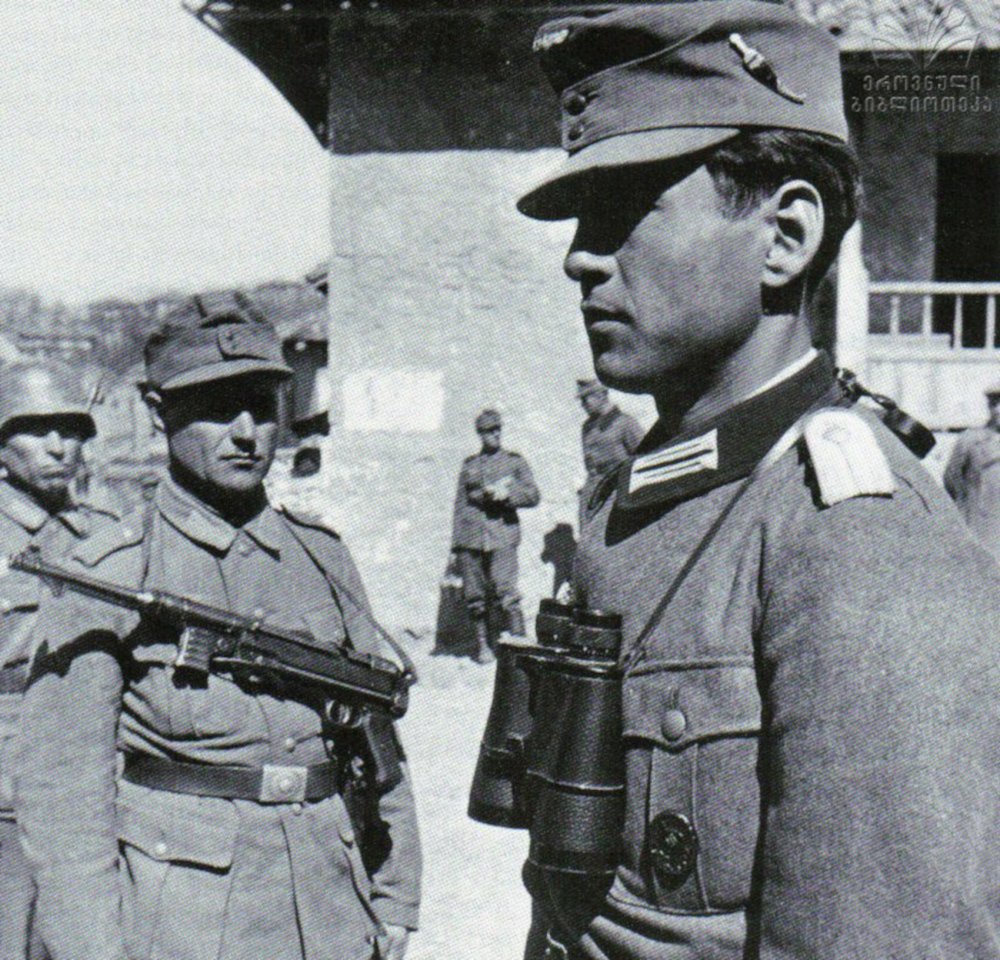 Lieutenant Tatishvili of Bergmann Battalion 1943 s.jpg
