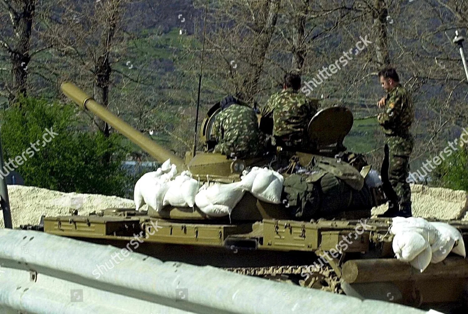 macedonia-conflict-mar-2001-shutterstock-editorial-8481657c.webp