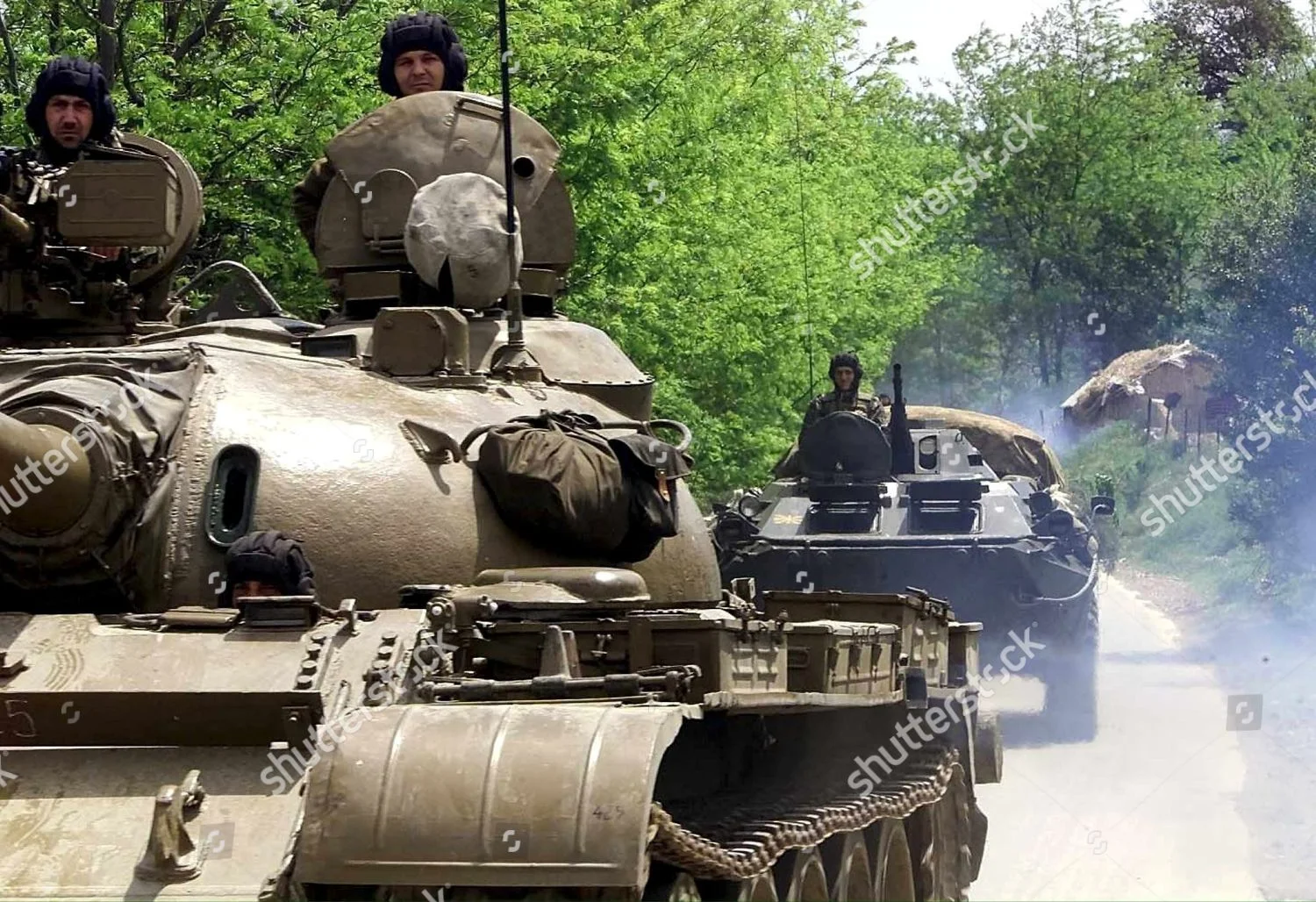 macedonia-tanks-may-2001-shutterstock-editorial-8482407b.webp